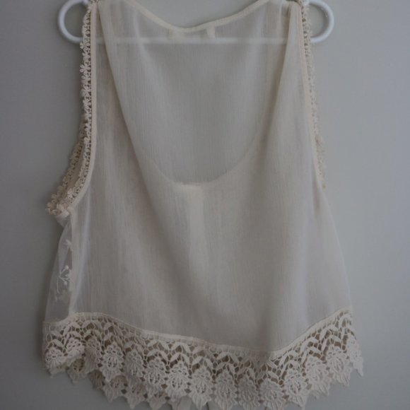 Boho Lace Summer Top - Picture 2 of 5